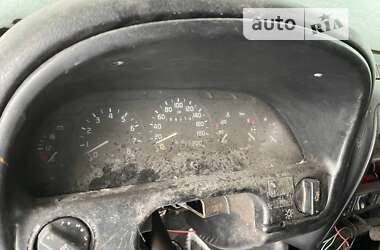 Седан ГАЗ 31105 Волга 2005 в 