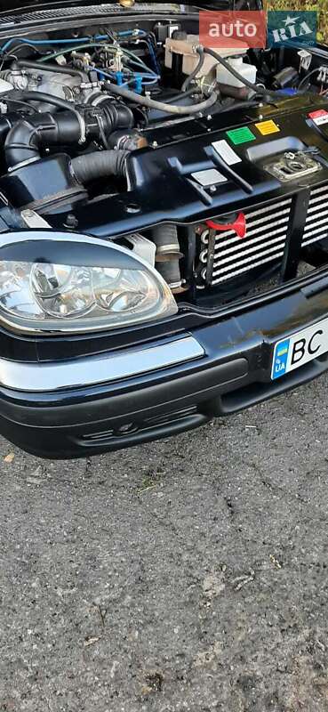 Седан ГАЗ 31105 Волга 2007 в Сокале