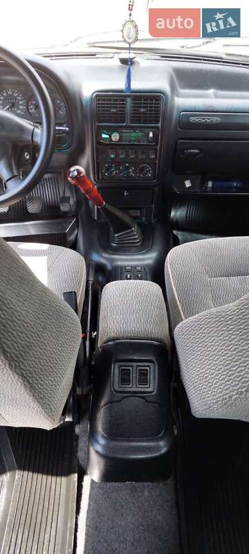 Седан ГАЗ 31105 Волга 2007 в Кременчуці