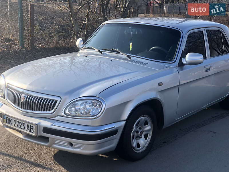 Седан ГАЗ 31105 Волга 2005 в Ровно