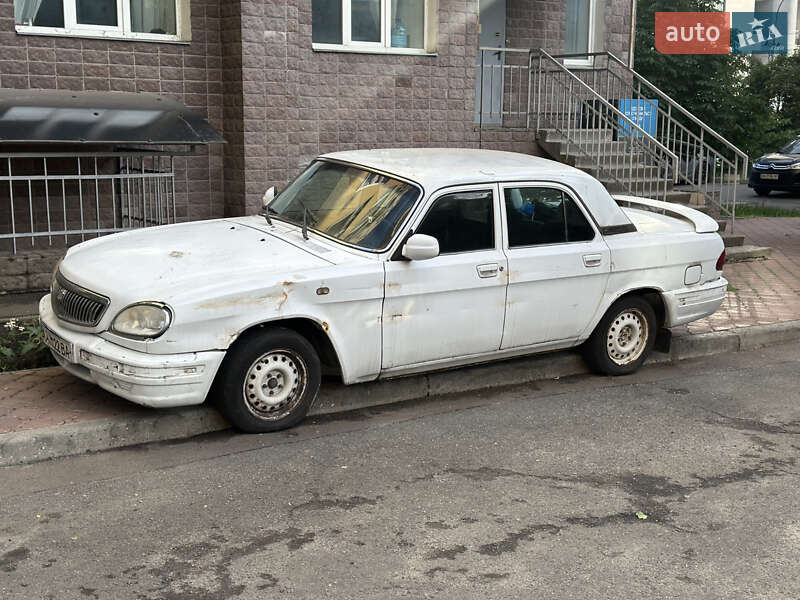 Седан ГАЗ 31105 Волга 2005 в Киеве