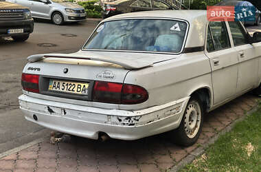 Седан ГАЗ 31105 Волга 2005 в 