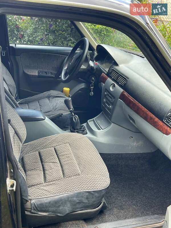 Седан ГАЗ 31105 Волга 2007 в Красилове