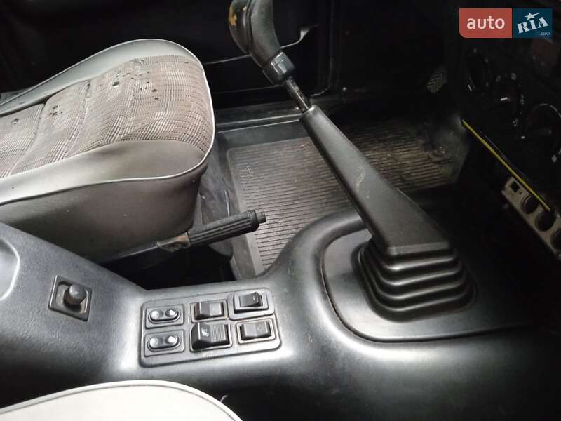 Седан ГАЗ 31105 Волга 2006 в Сумах