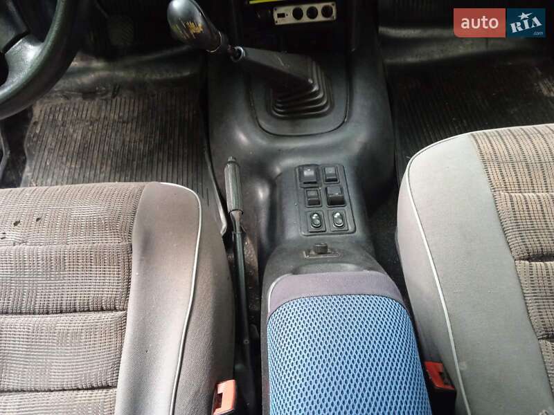 Седан ГАЗ 31105 Волга 2006 в Сумах