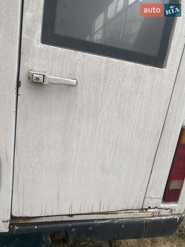 Городской автобус ГАЗ 3221 Газель 2006 в Николаеве