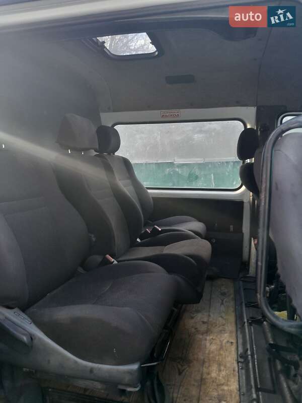 Минивэн ГАЗ 3221 Газель 2004 в Нежине
