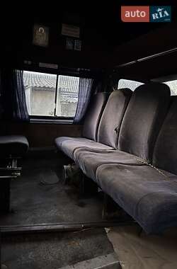 Другие автобусы ГАЗ 3221 Газель 1998 в 
