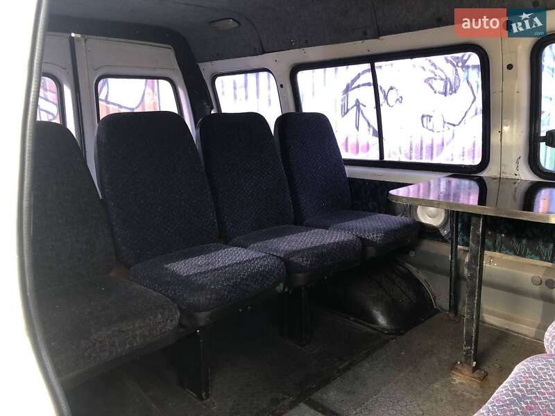 Универсал ГАЗ 3221 Газель 2002 в Киеве