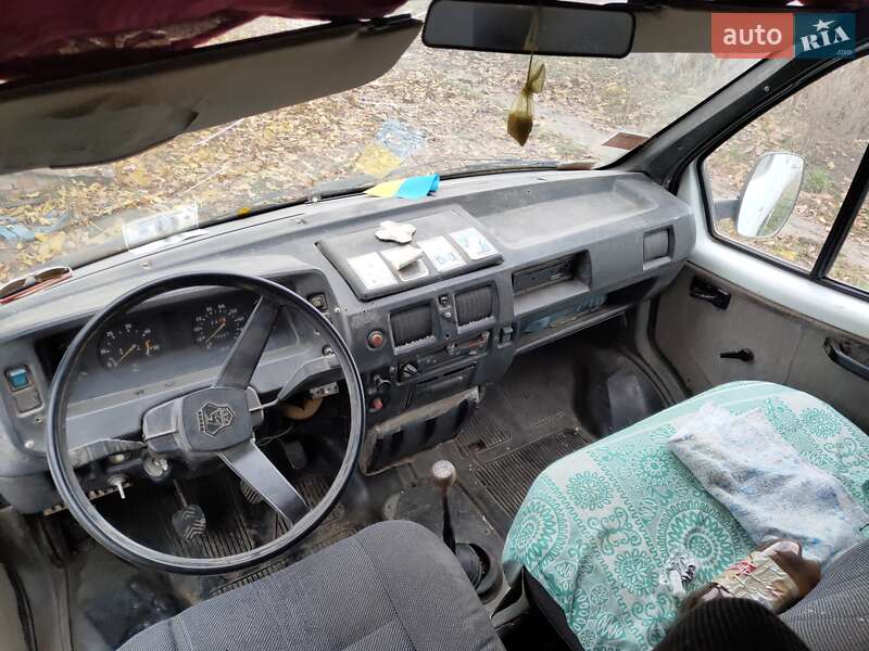 Мінівен ГАЗ 3221 Газель 2002 в Вінниці