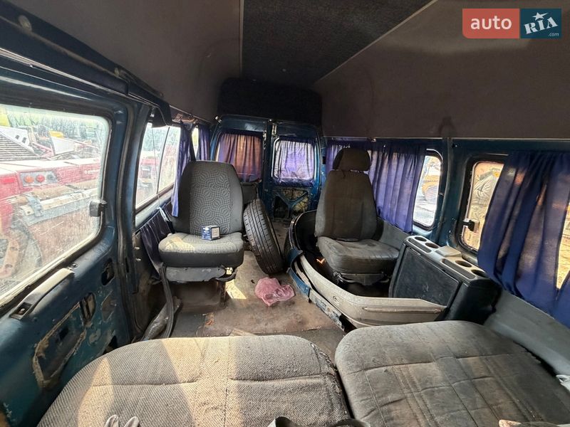 Минивэн ГАЗ 3221 Газель 2005 в Каменском