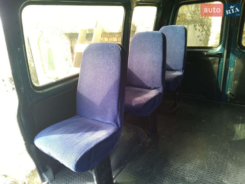 Микроавтобус ГАЗ 32213 Газель 2001 в Беляевке фото 5 Микроавтобус ГАЗ 32213 Газель 2001 в Беляевке