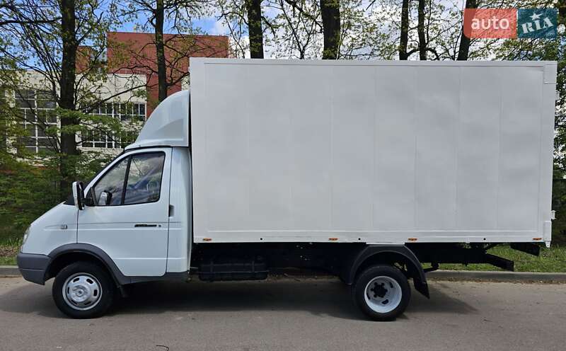 Вантажний фургон ГАЗ 3302 Газель 2013 в Києві