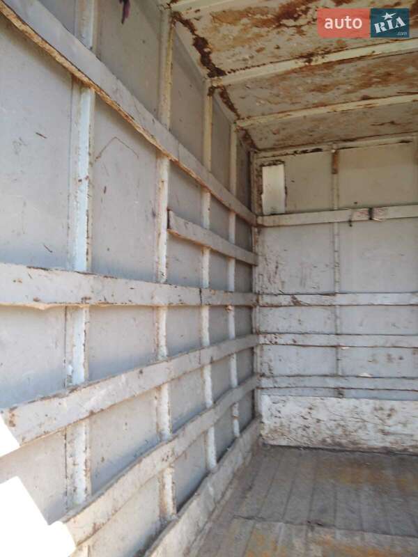 Вантажний фургон ГАЗ 3302 Газель 1998 в Новояворівську