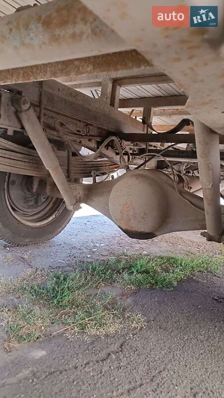 Вантажний фургон ГАЗ 3302 Газель 2007 в Рівному