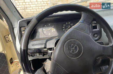 Другие грузовики ГАЗ 3302 Газель 2002 в 