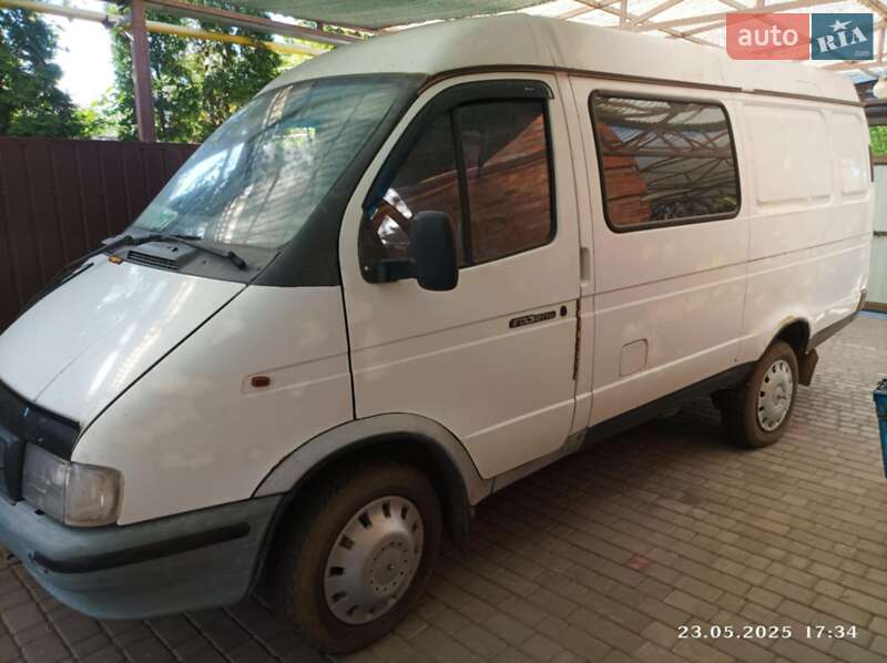 Вантажопасажирський фургон ГАЗ 3302 Газель 2002 в 