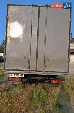 Грузовой фургон ГАЗ 3302 Газель 2003 в 