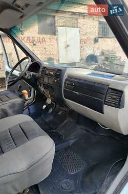 Вантажопасажирський фургон ГАЗ 3302 Газель 2004 в 