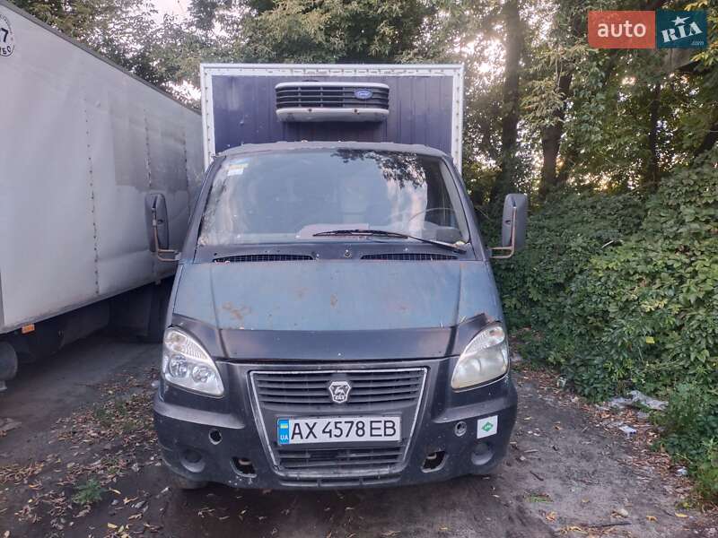Грузопассажирский фургон ГАЗ 3302 Газель 2004 в 