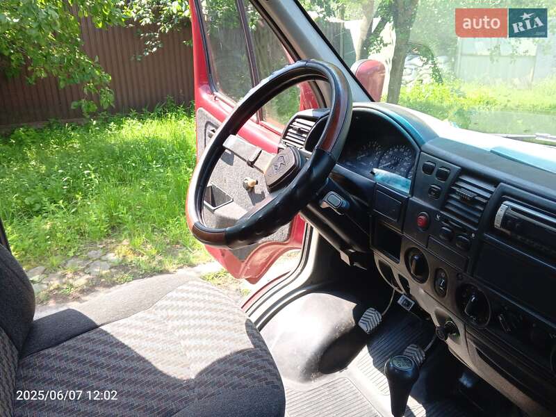 Вантажопасажирський фургон ГАЗ 3302 Газель 2006 в Чернігові фото 9 Вантажопасажирський фургон ГАЗ 3302 Газель 2006 в Чернігові