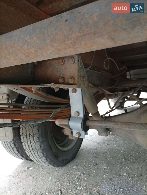 Грузовой фургон ГАЗ 3302 Газель 2003 в Запорожье