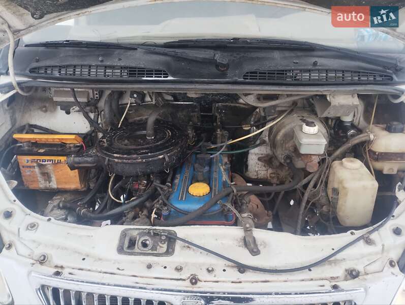 Грузовой фургон ГАЗ 3302 Газель 2003 в Калиновке