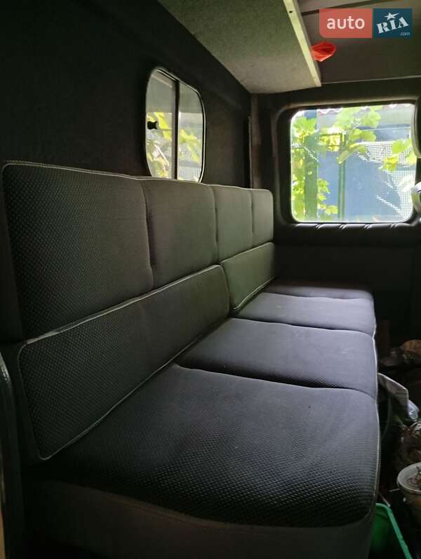 Микровэн ГАЗ 3302 Газель 2003 в Знаменке