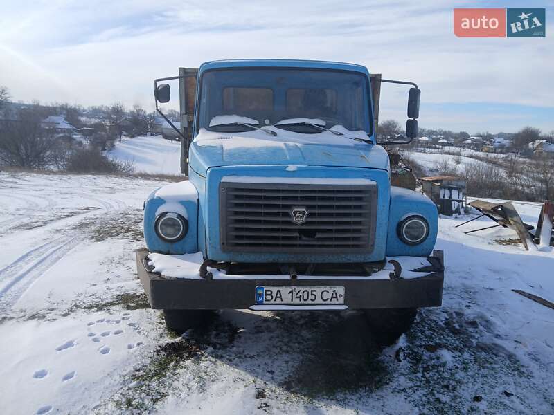 Самосвал ГАЗ 3307 1992 в Голованевске