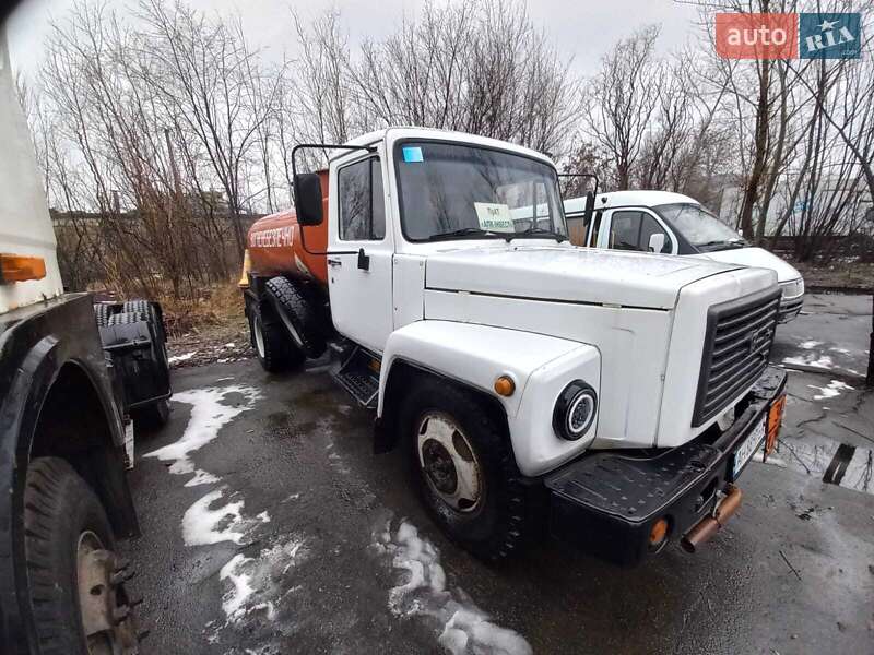 Бензовоз ГАЗ 3307 2004 в Днепре