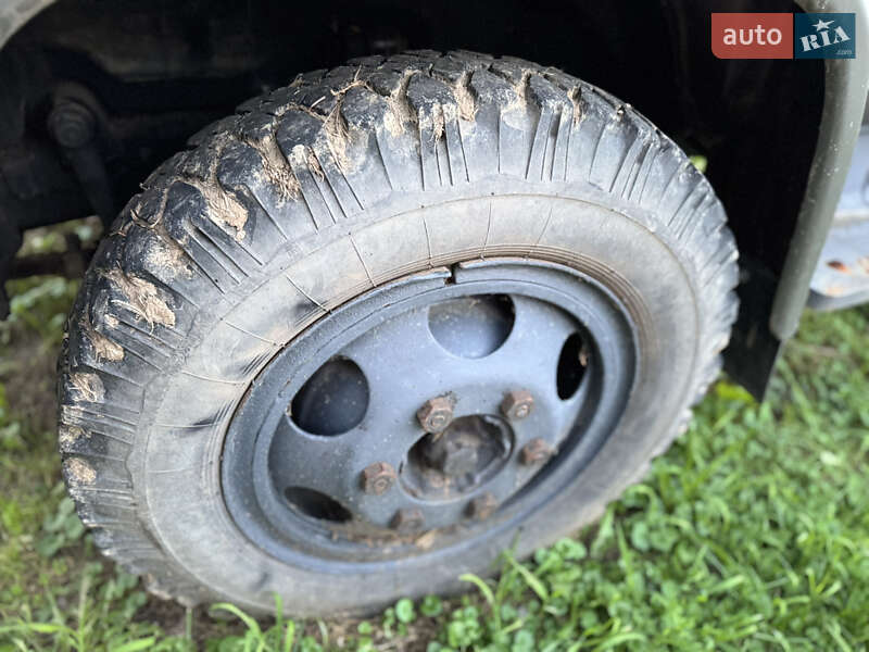 Другие грузовики ГАЗ 5204 1986 в Косове