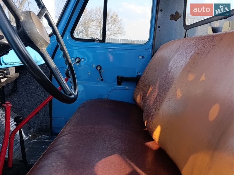 Бензовоз ГАЗ 52 1990 в Лубнах фото 8 Бензовоз ГАЗ 52 1990 в Лубнах