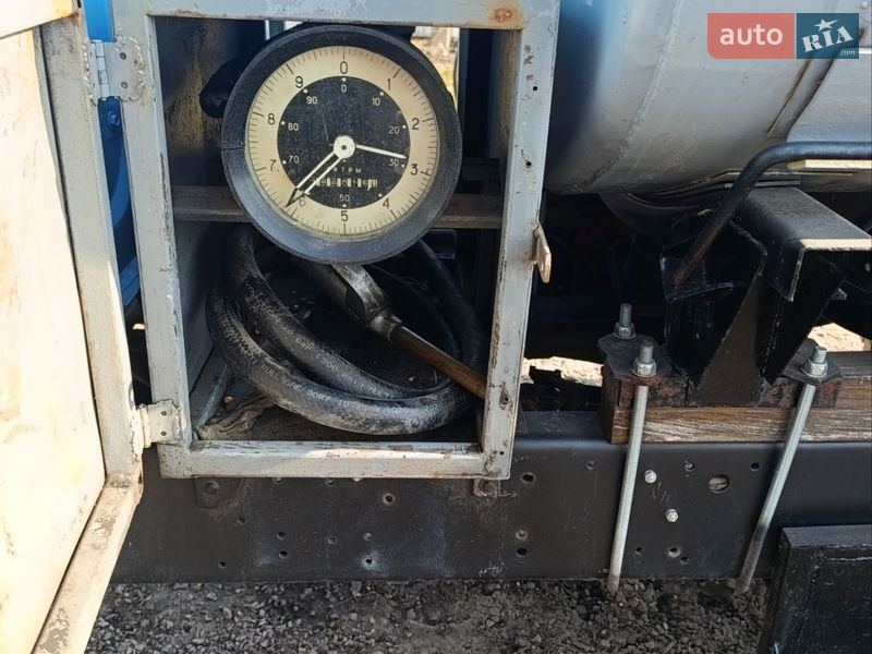 Бензовоз ГАЗ 52 1990 в Лубнах фото 7 Бензовоз ГАЗ 52 1990 в Лубнах