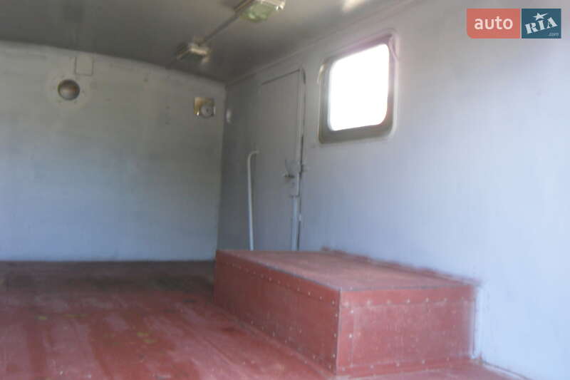 Вантажний фургон ГАЗ 66 1991 в Харкові
