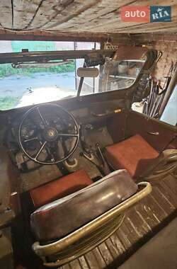 Позашляховик / Кросовер ГАЗ 69A 1971 в 