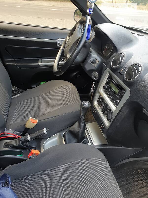 Седан Geely CK-2 2011 в Горишних Плавнях