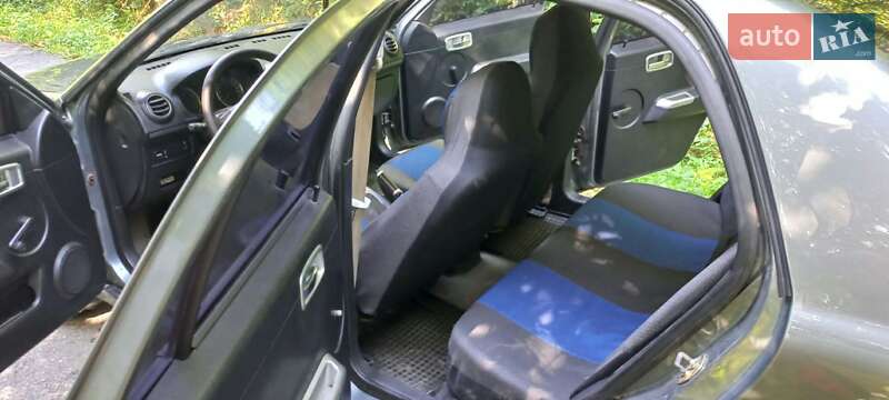 Седан Geely CK-2 2011 в Сваляве