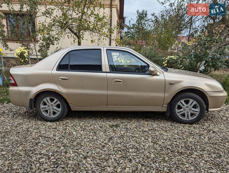 Седан Geely CK-2 2013 в Долине