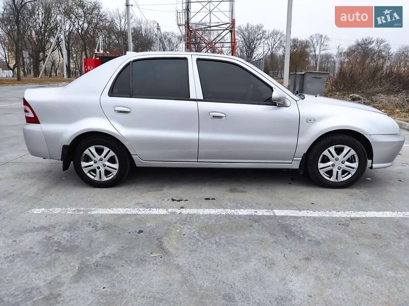 Седан Geely CK-2 2012 в Синельниково