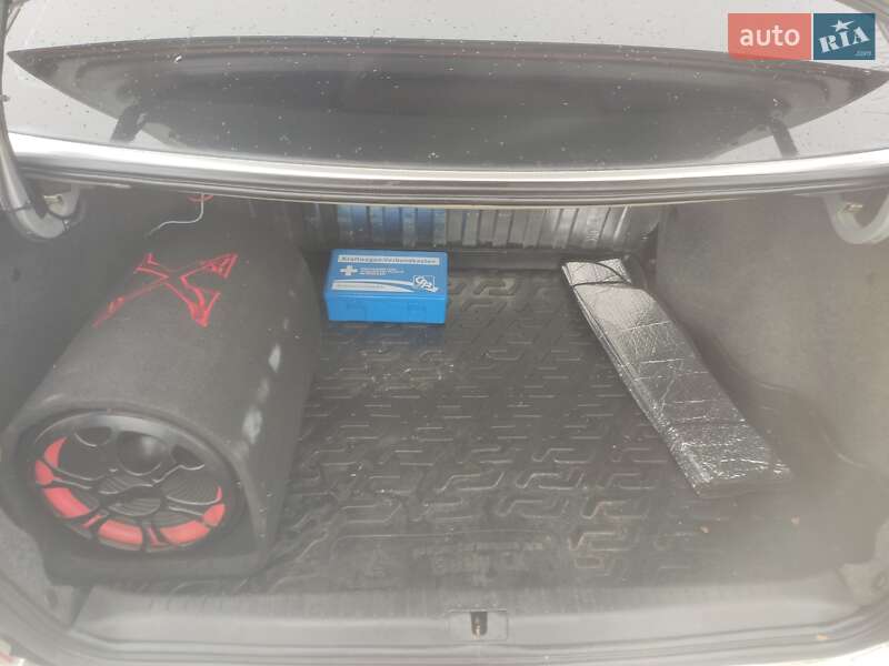 Седан Geely CK-2 2012 в Вараші
