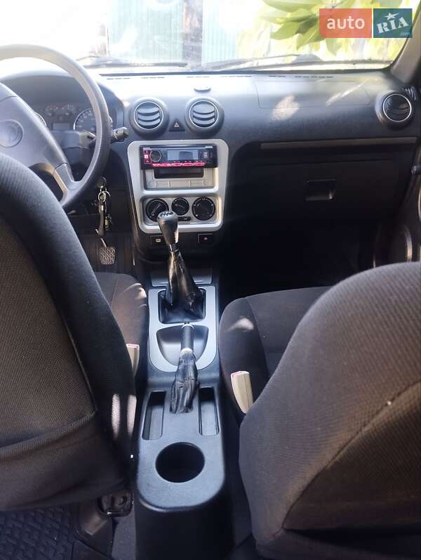 Седан Geely CK-2 2011 в Стеблеве
