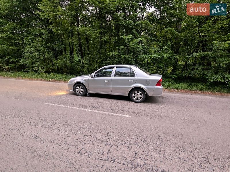 Седан Geely CK-2 2011 в Млиніві