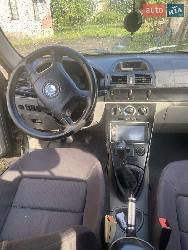 Седан Geely CK 2007 в Нововолынске