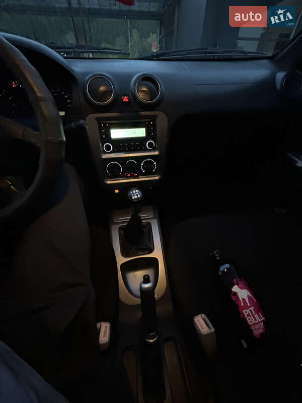 Седан Geely CK 2012 в Поляниці