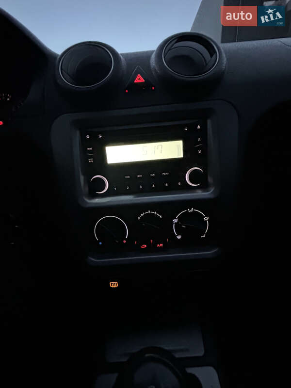 Седан Geely CK 2012 в Поляниці