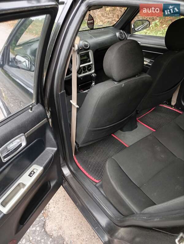 Хэтчбек Geely CK 2010 в Калиновке