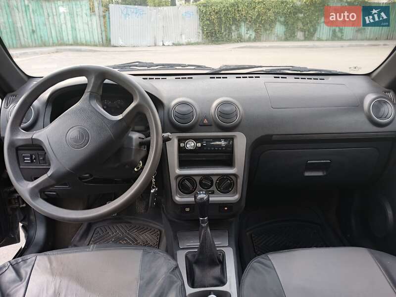 Седан Geely CK 2012 в Радомишлі