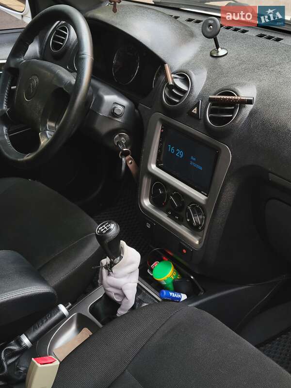 Седан Geely CK 2012 в Кривом Роге