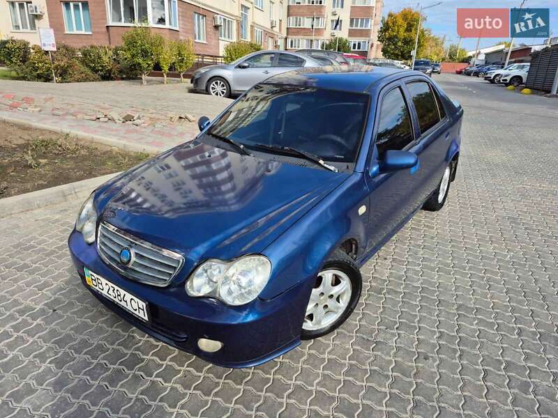 Седан Geely CK 2012 в  фото Седан Geely CK 2012 в