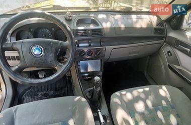 Седан Geely CK 2008 в Градизьку